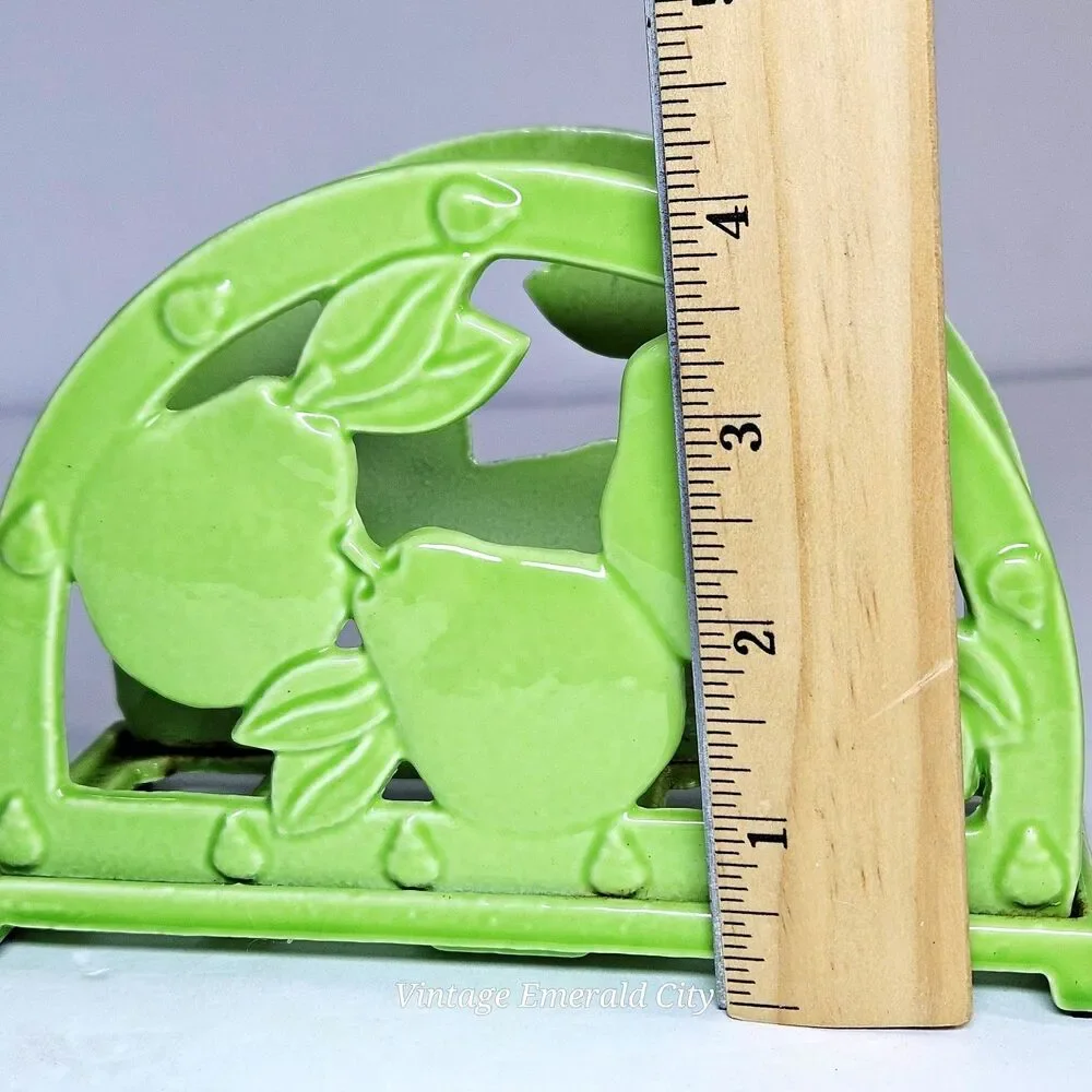 Decor vtg green
